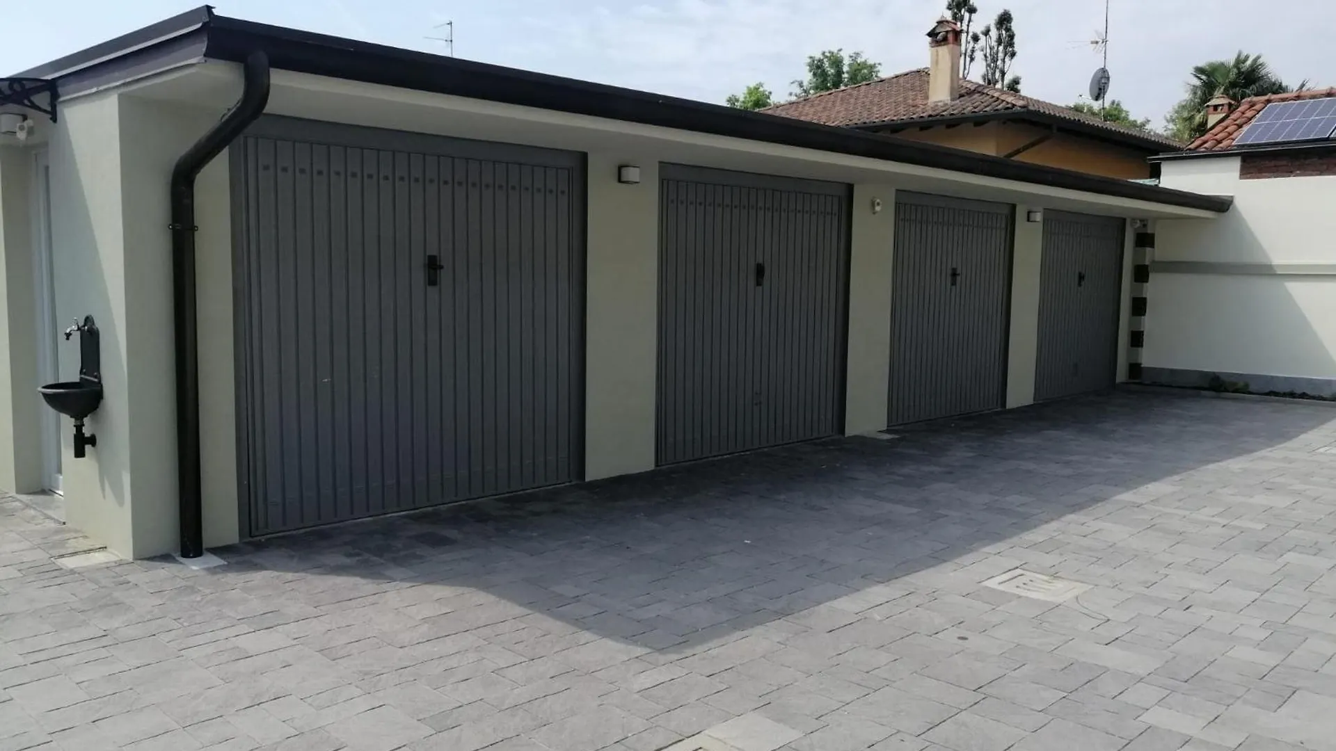 La Luna Blu Malpensa Appartamento Lago ソンマ・ロンバルド アパート